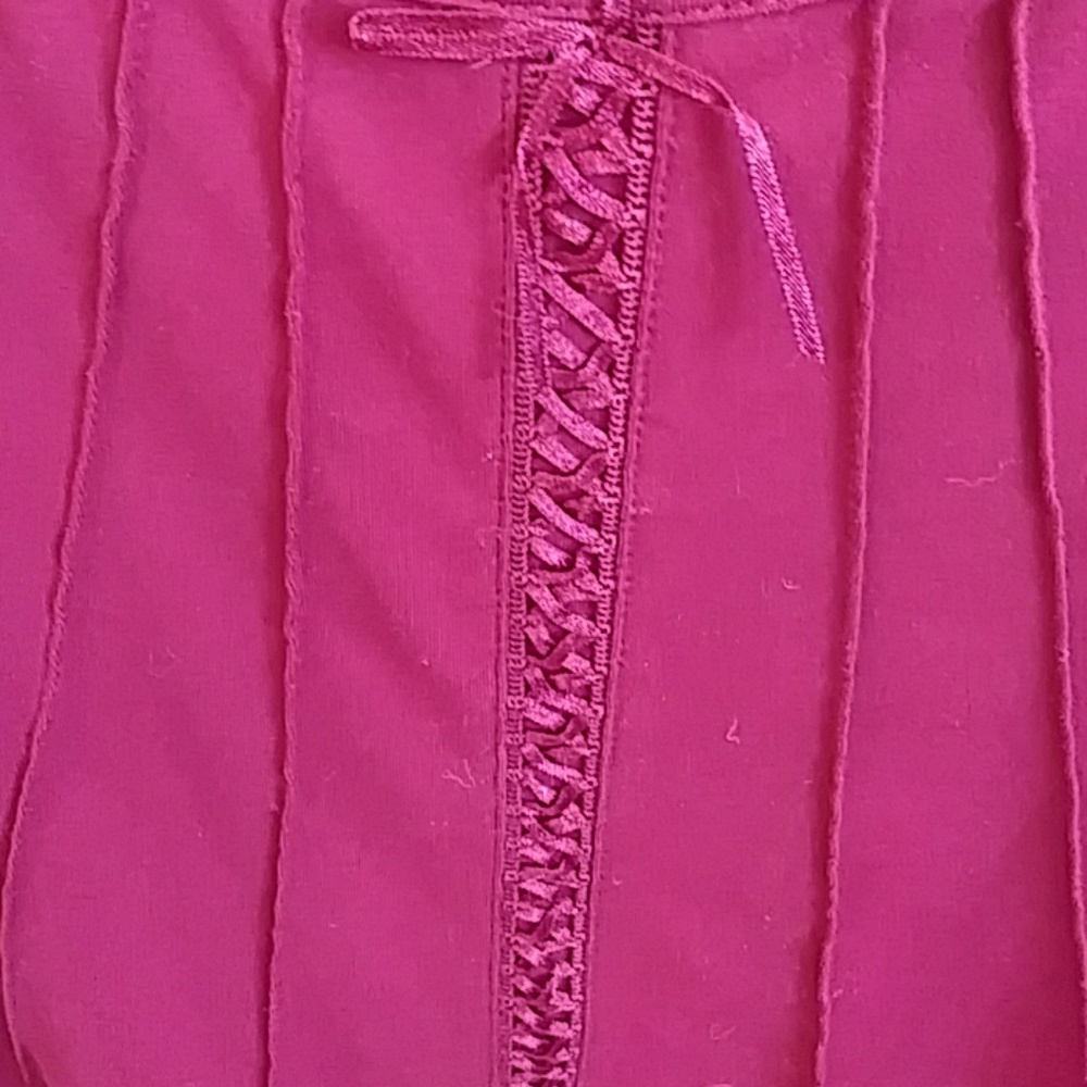 Top - Picture 4 of 8